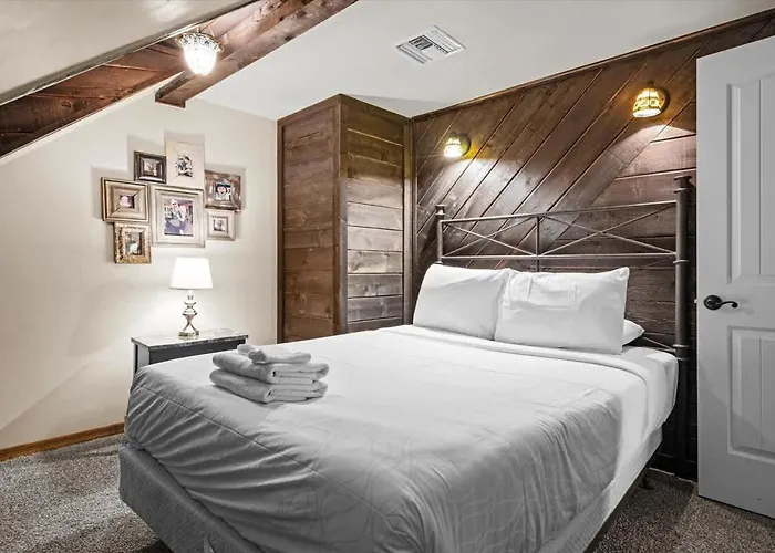 Timberland Hideaway